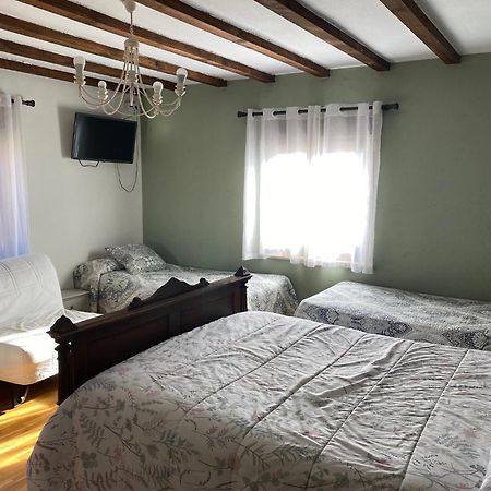 Villa Dona Elvira Y Dona Sol Vivar del Cid Esterno foto