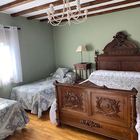 Villa Dona Elvira Y Dona Sol Vivar del Cid Esterno foto