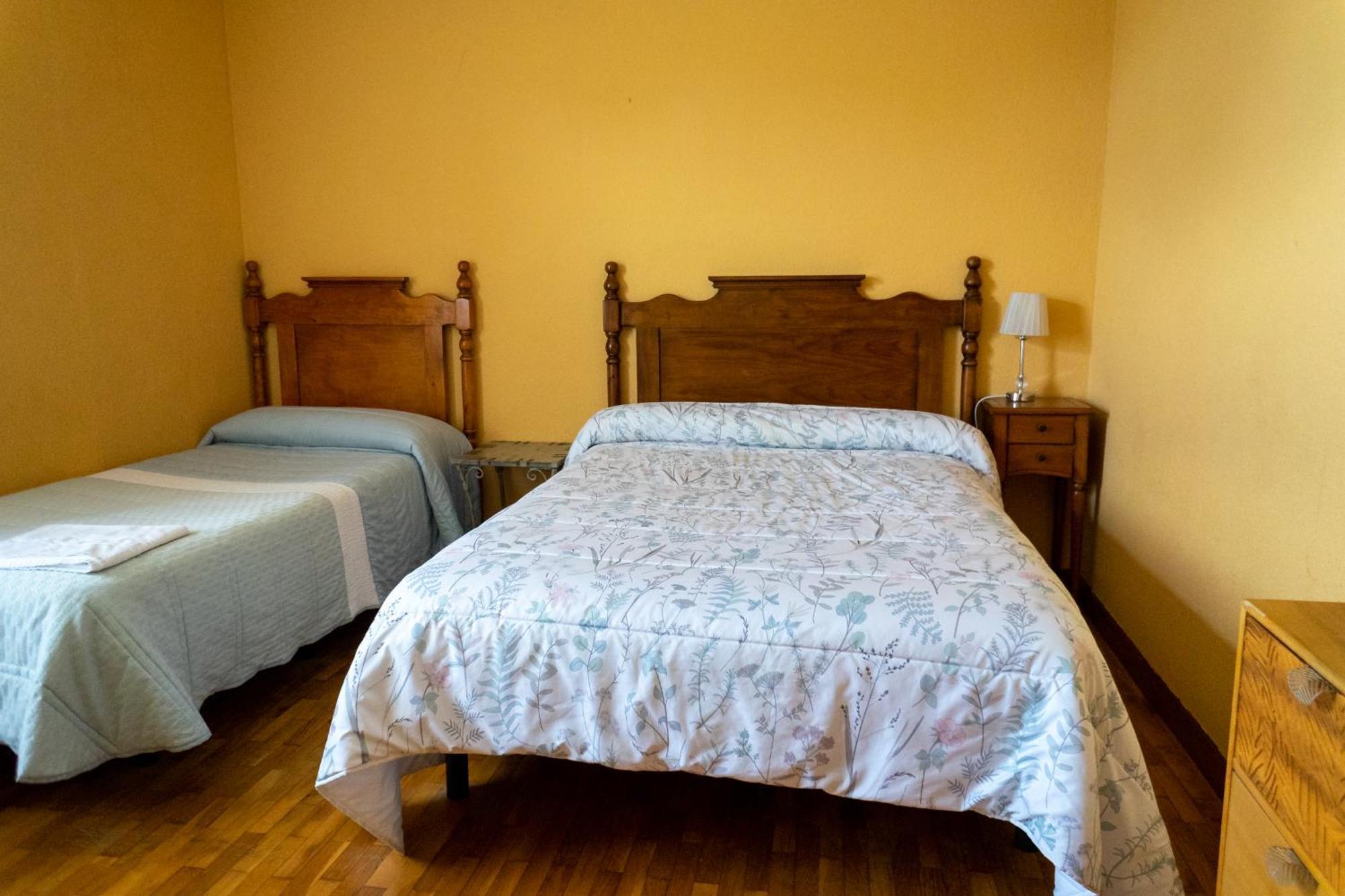 Villa Dona Elvira Y Dona Sol Vivar del Cid Esterno foto