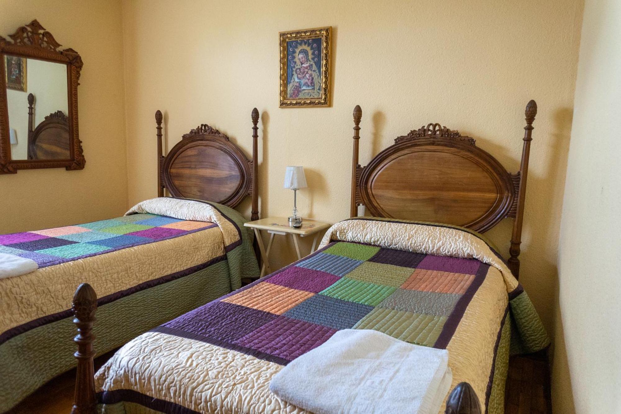 Villa Dona Elvira Y Dona Sol Vivar del Cid Esterno foto