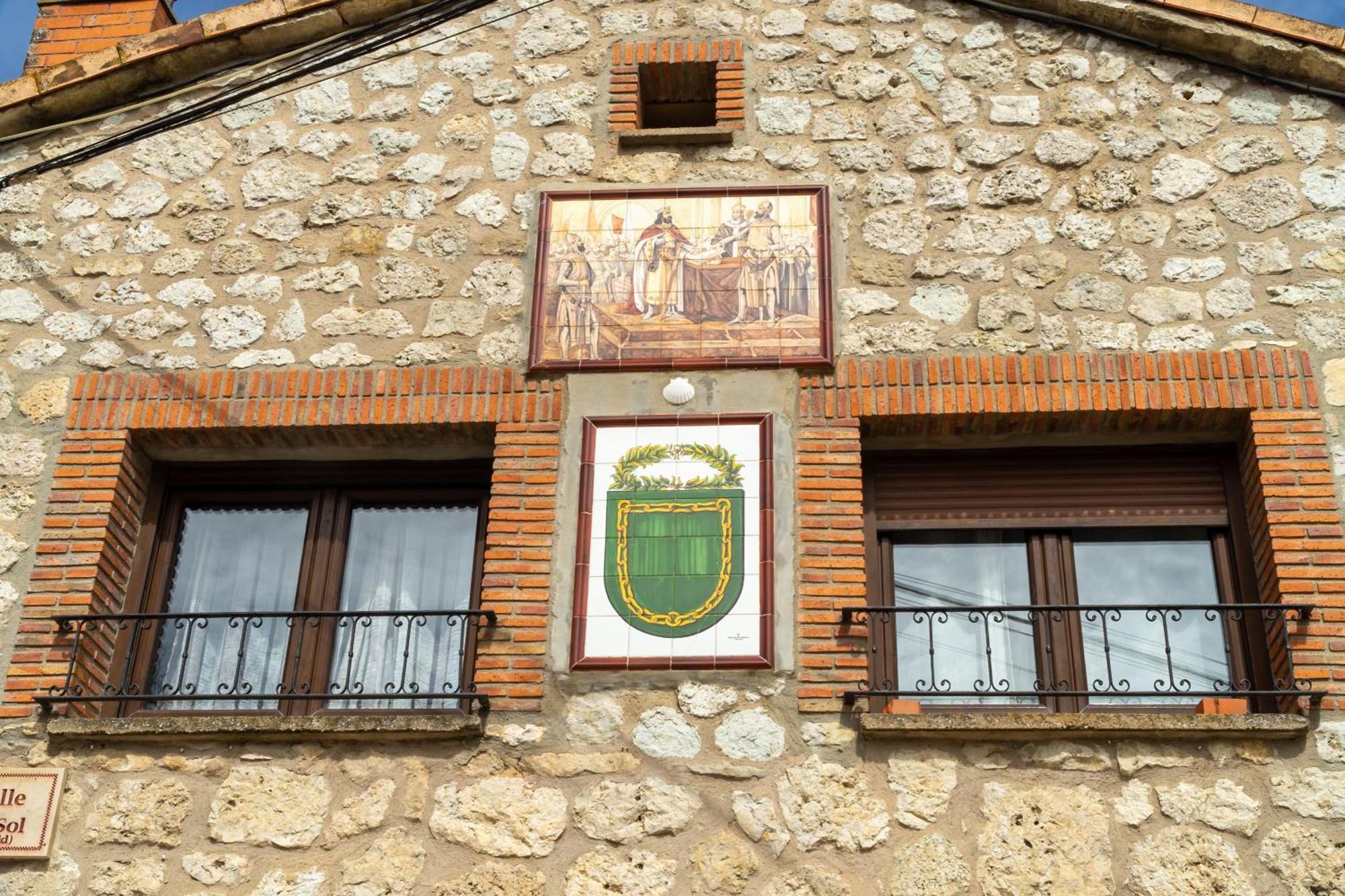 Villa Dona Elvira Y Dona Sol Vivar del Cid Esterno foto
