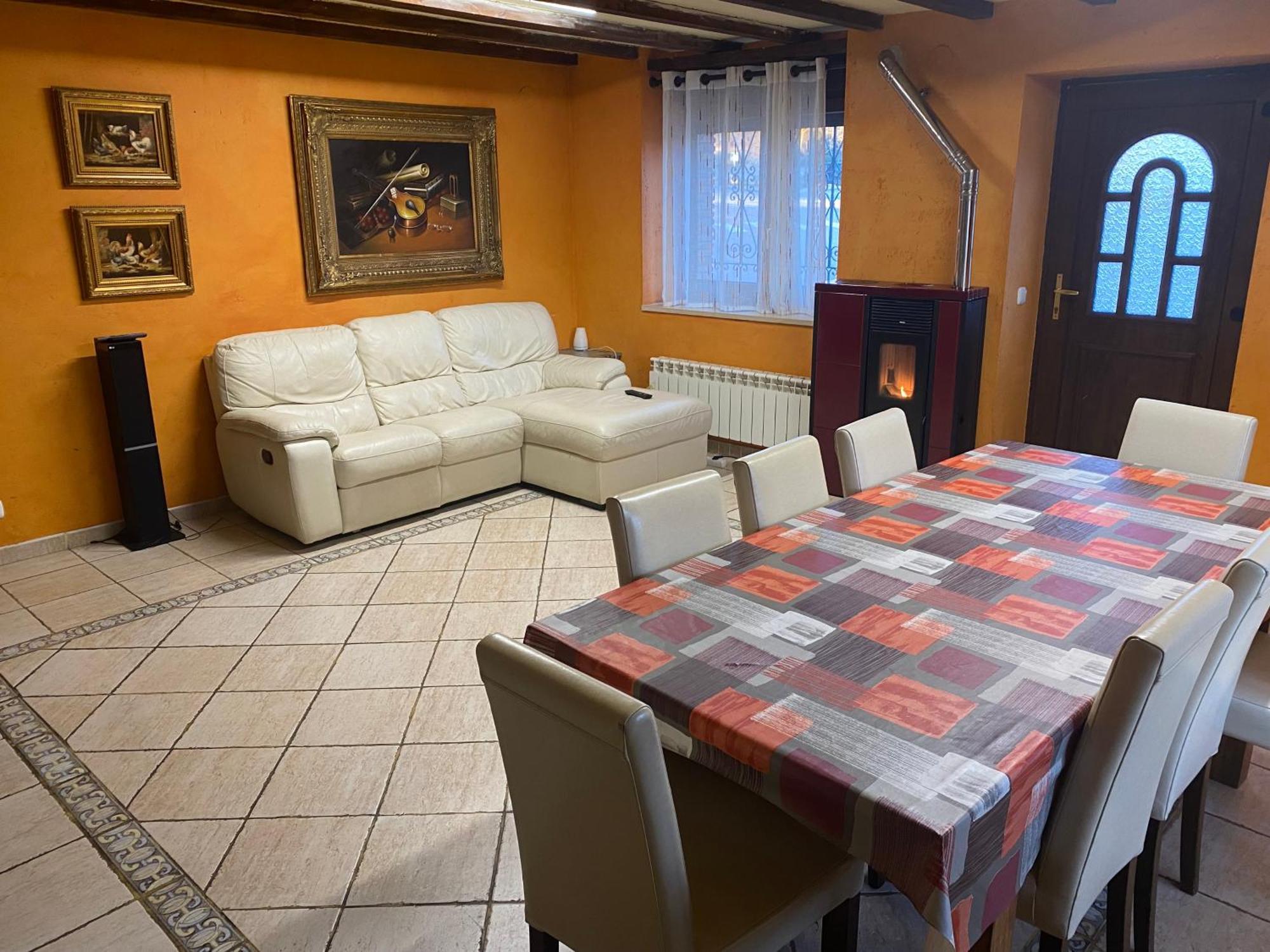Villa Dona Elvira Y Dona Sol Vivar del Cid Esterno foto