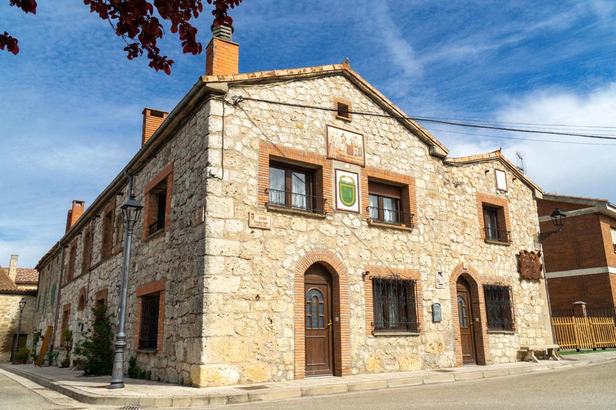 Villa Dona Elvira Y Dona Sol Vivar del Cid Esterno foto